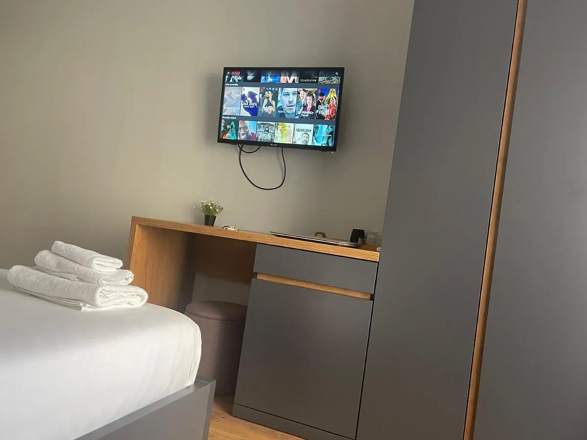 Andys Rooms Hotel Tirana